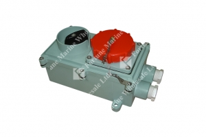 792774	W.T. 3 pins receptacle with interlocking device switch 380-415V red