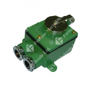 792856 Brass U.S.C.G 3 Pins Receptacle